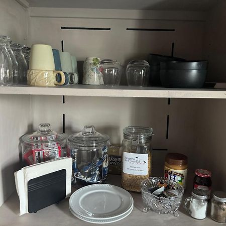 Dungeness Barn House Bed And Breakfast At Two Crows Farm Скуим Екстериор снимка