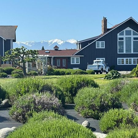 Dungeness Barn House Bed And Breakfast At Two Crows Farm Скуим Екстериор снимка