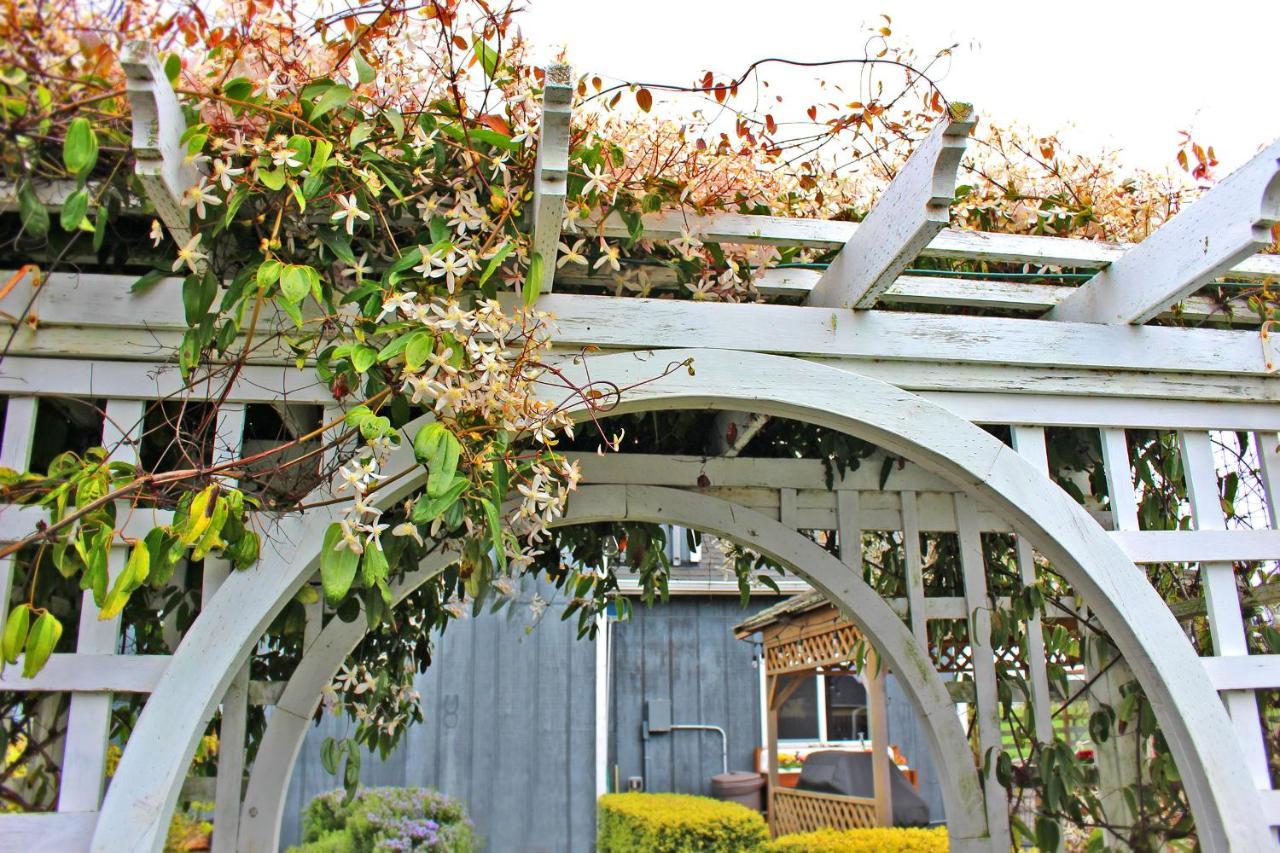 Dungeness Barn House Bed And Breakfast At Two Crows Farm Скуим Екстериор снимка